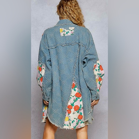 NEW POL Women’s Oversized Floral Patchwork Denim Jacket Shacket Size L - Picture 9 of 9